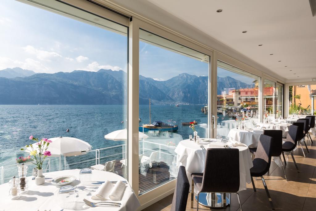 Hotel Vega Малчезине Екстериор снимка